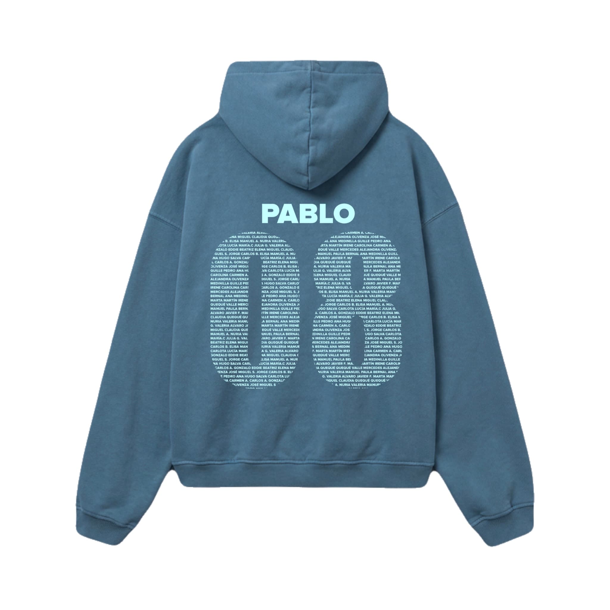 Staff de un evento con sudaderas personalizadas iguales